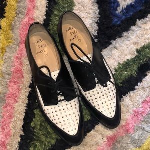 Banana Republic Mid Heel Leather Oxford